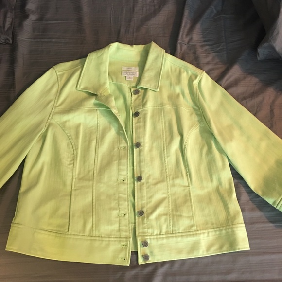 Christopher and Banks light green Jean jacket - Picture 1 of 5